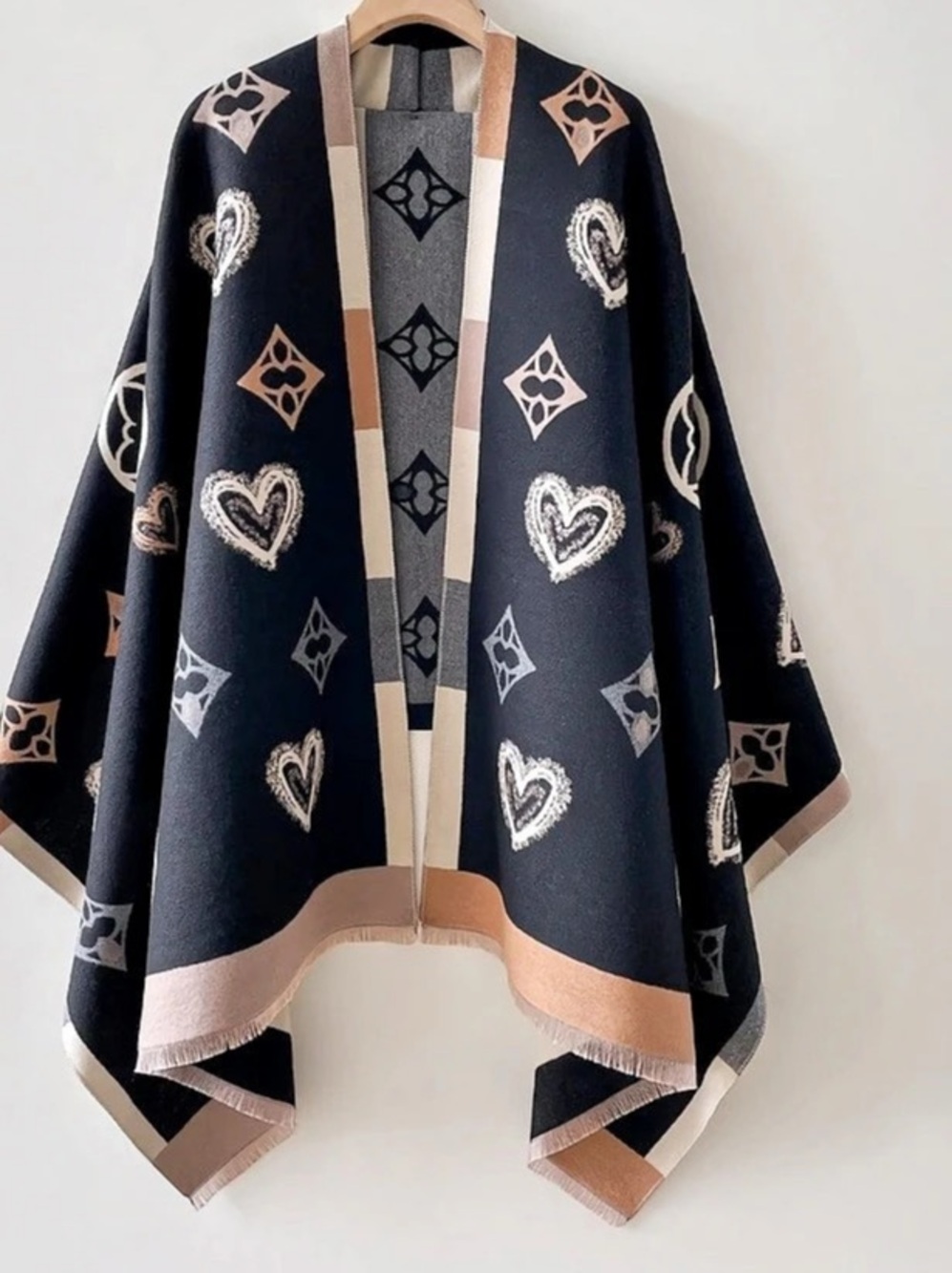 NWOT Geometric Scarf in Black & Pink Like New